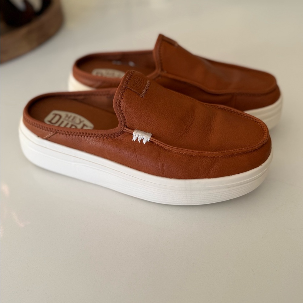 Hey Dude Women's Austin Lift Classic Mule